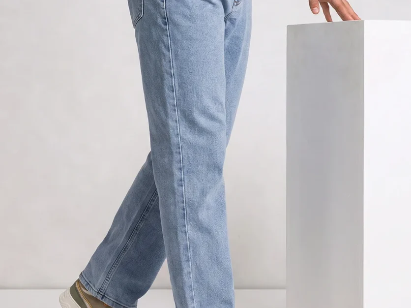 The Life Co. Men Straight Fit Stretchable Jeans — Bild 1