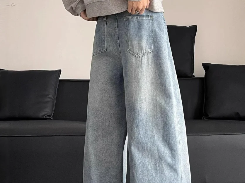 Men Wide Leg Mid-Rise Light Fade Jeans — Bild 2